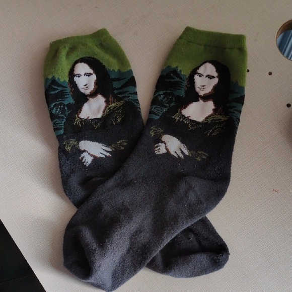 Mona Lisa Socks - Picture 1 of 2